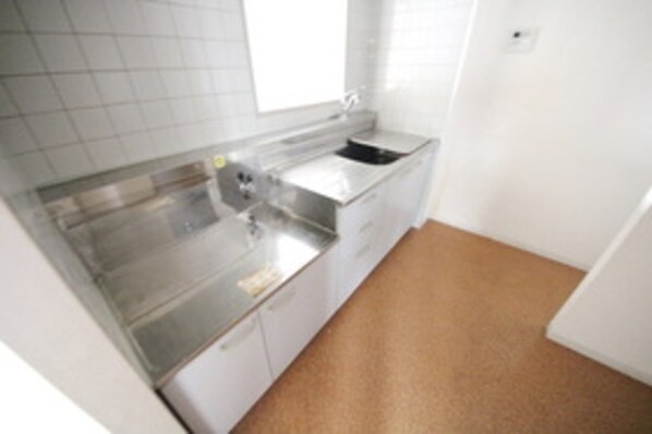 サザントゥリーIIの物件内観写真